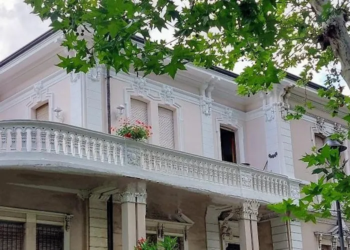 Vacanze In Relax Oda ve Kahvaltı *